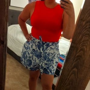 NWT Flowery shorts